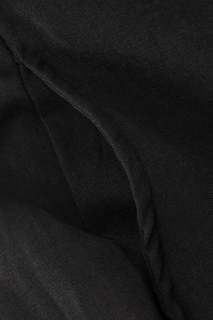 Danijela - Elegáns struktúra modern csavarral