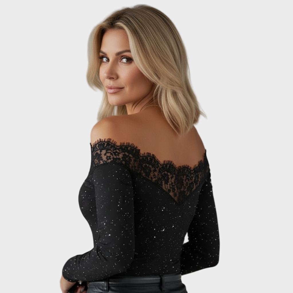 Stella – Elegáns csipkés blúz csillagos mintával