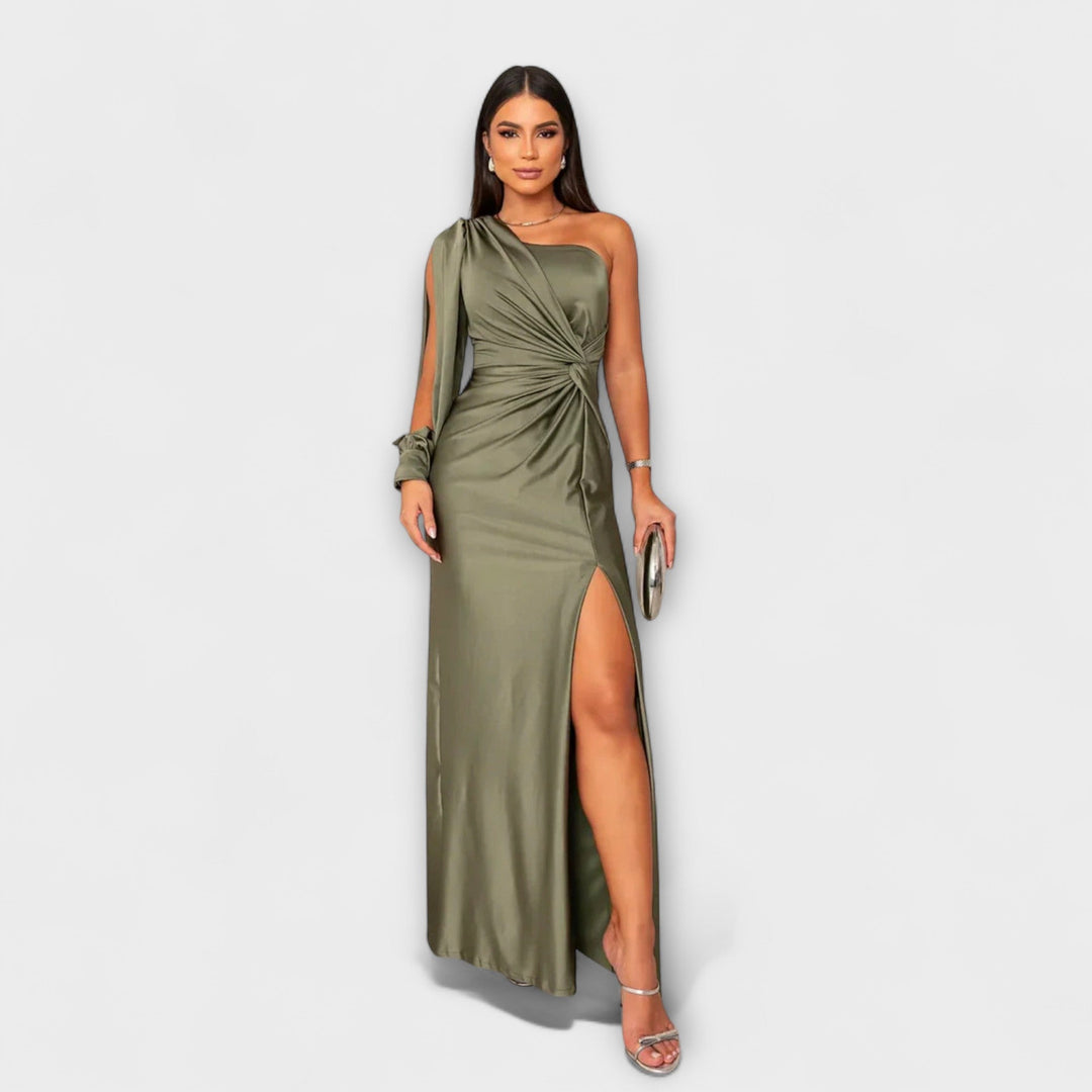 Juli - Elegáns Ruha Kifinomultsággal
